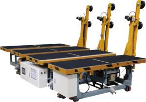 Automatic loading table