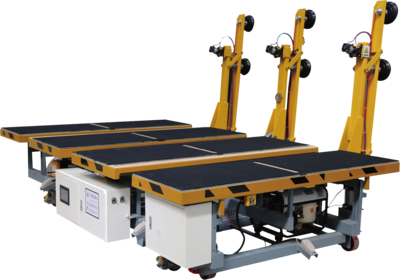 Automatic loading table